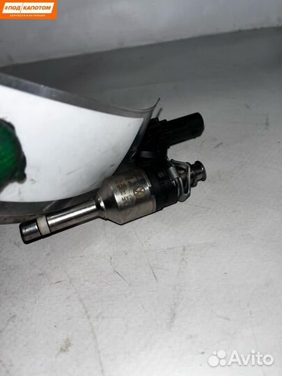 Форсунка топливная Volkswagen Polo 5 2012