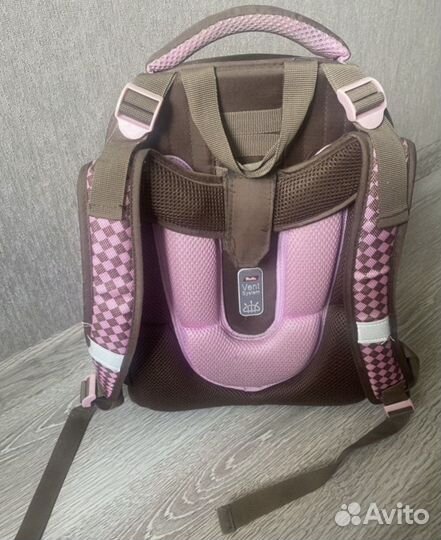 Школьный рюкзак