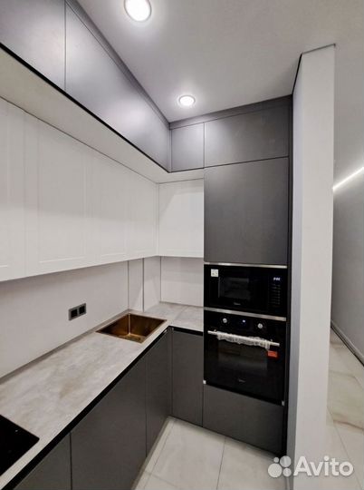 Кухня угловая на заказ от фабрики