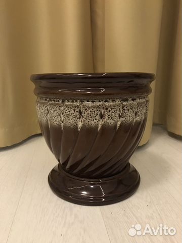 Кашпо из керамики