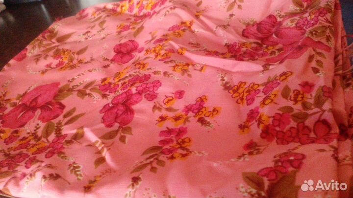 Отрезы ткани разные