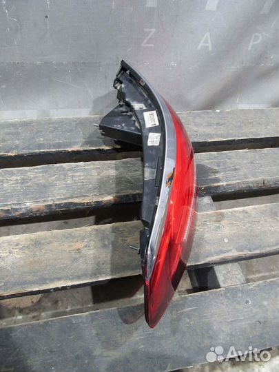 Фонарь задний левый наружный Mercedes GLC (C253) C