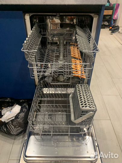 Посудомоечная машина Electrolux 45