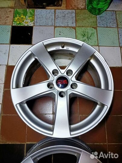 Диски Dezent R17 5x112
