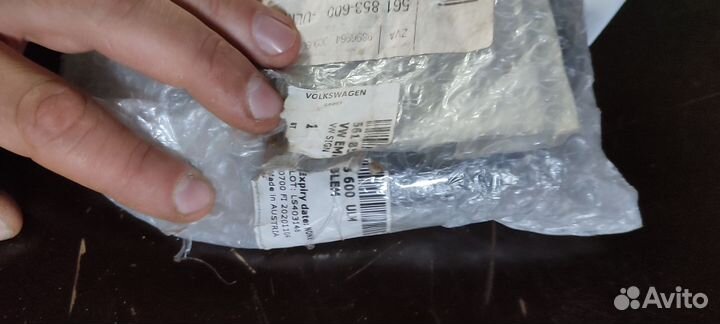 Эмблема volkswagen passat b7