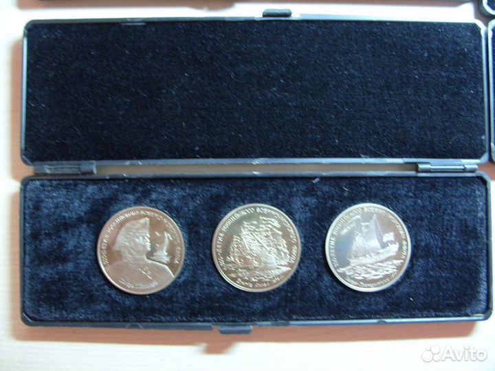 Жетоны 300 лет Российскому Флоту