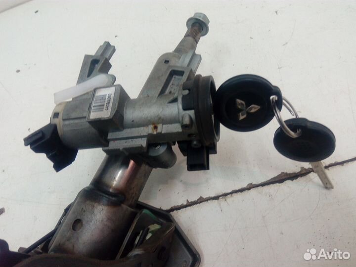 Замок зажигания Mitsubishi Colt