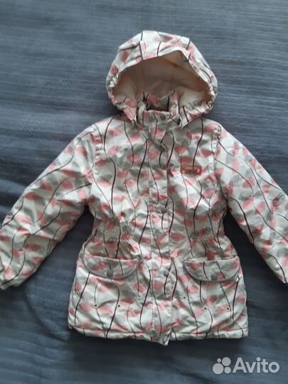 Костюм демисезонный на девочку 128