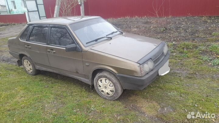 ВАЗ 21099 1.5 МТ, 1999, 215 000 км