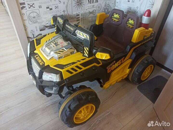 Детский электромобиль бу