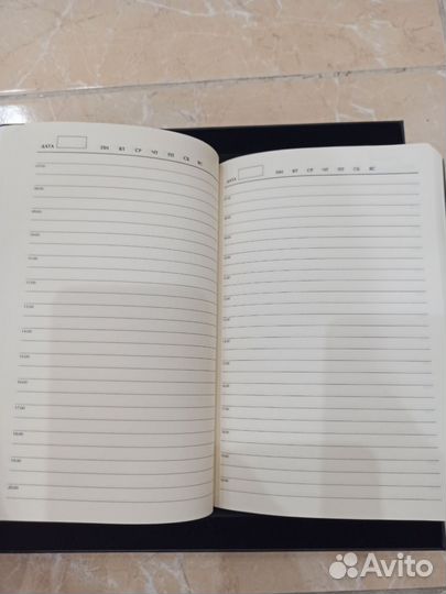 Ежедневник с ручкой мерч