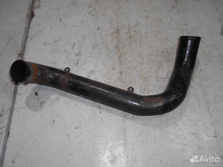 Патрубок системы охлаждения Audi A6 C5