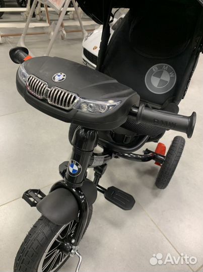 Велосипед-коляска BMW