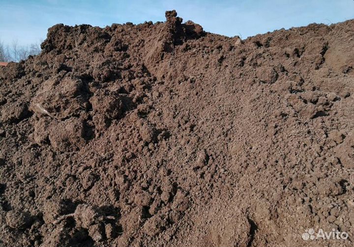 Земля для выравнивания участка и перегной коровий