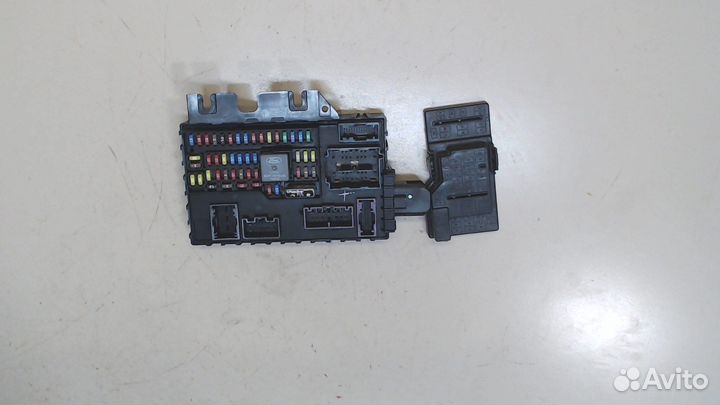 Блок предохранителей Ford Escape, 2008