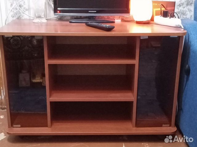 Тумба под телевизор
