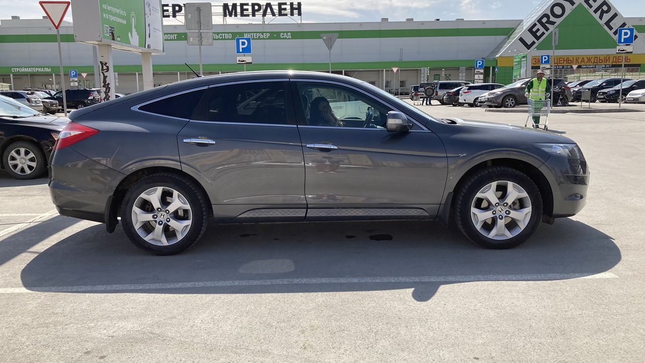 Honda Crosstour: фото владельца
