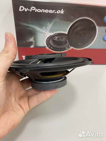 Динамики Pioneer 16 см 800 w Новые