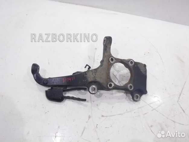 Кулак передний правый 400141LB0A