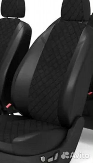 Авточехлы из экокожи на Toyota Raw4 5 поколения