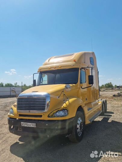 Freightliner CL120064ST, 2003
