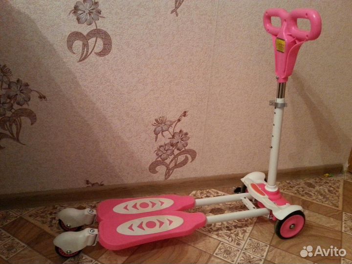 Самокат детский инерционный
