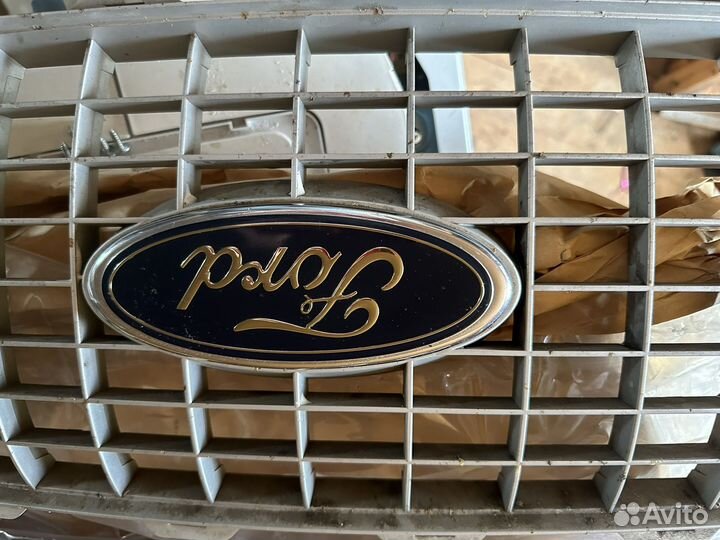 Решетка ford explorer 3