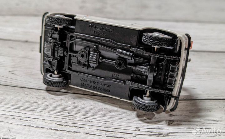 Модели деагостини 1:43 Trabant 601 и Иж14