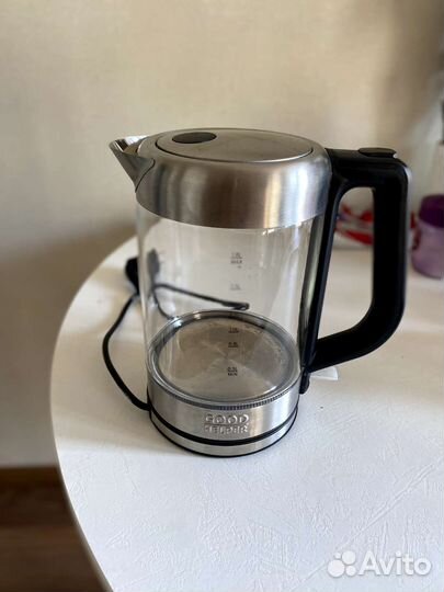 Чайник электрический новый