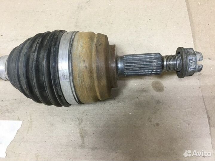 Привод передний правый Nissan Terrano 3 D10