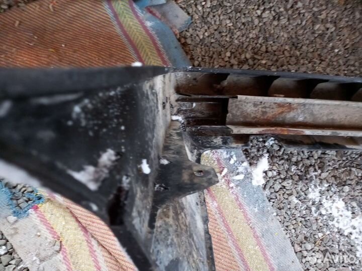 Бампер задний на ваз 21099