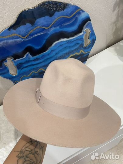 Шляпа женская