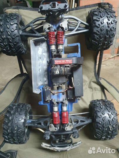 Шасси Traxxas revo 3.3