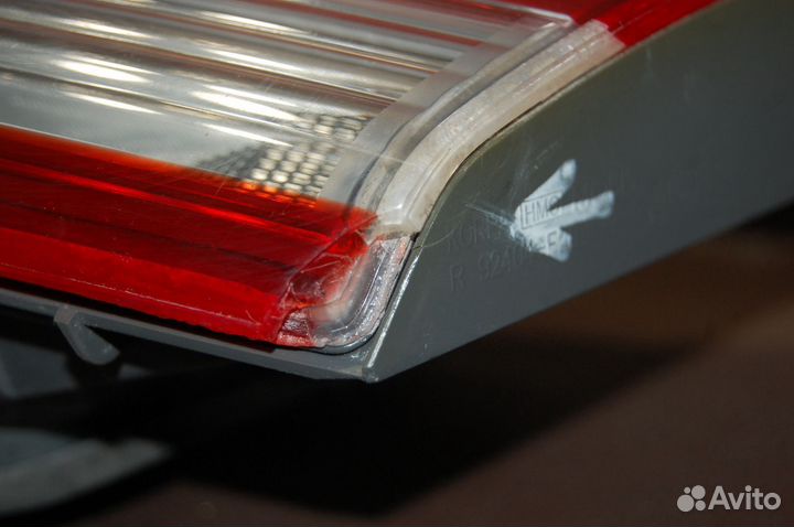 Фонарь задний правый внутренний - Hyundai Elantra6