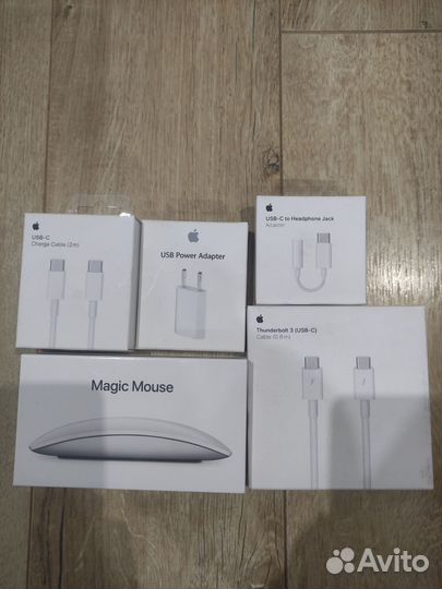 Комплектующие для Apple