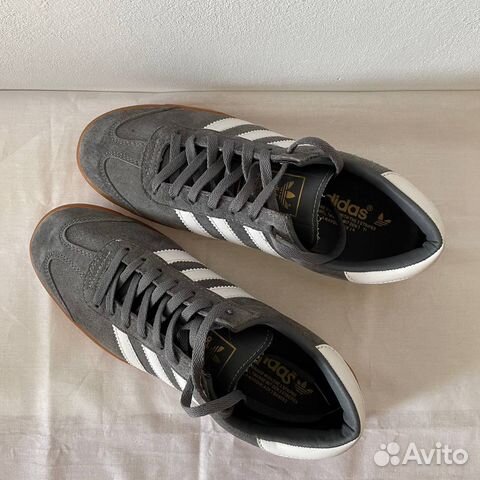 Кроссовки adidas hamburg