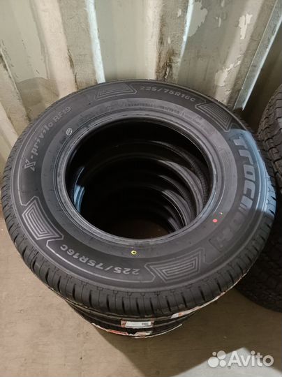 Tracmax X-Privilo RF-19 225/75 R16C 121Q