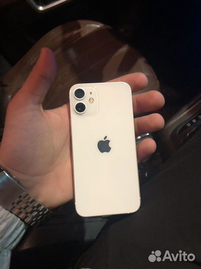 iPhone 12 mini, 64 ГБ