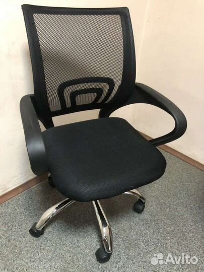 Компьютерное кресло