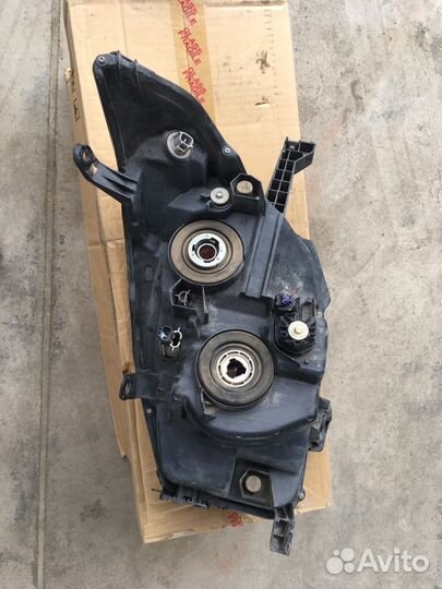 Ленд Крузер Прадо prado 150 Фара правая галоген