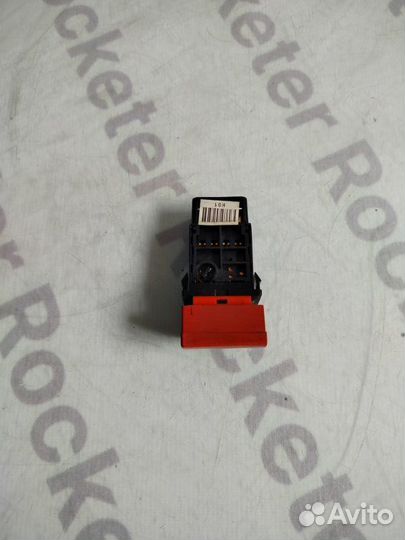 Кнопка аварийной сигнализации Hyundai Elantra XD