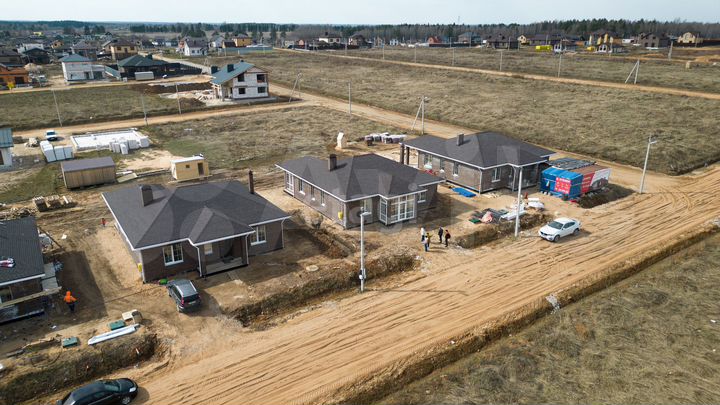 Коттедж 125 м² на участке 8 сот.