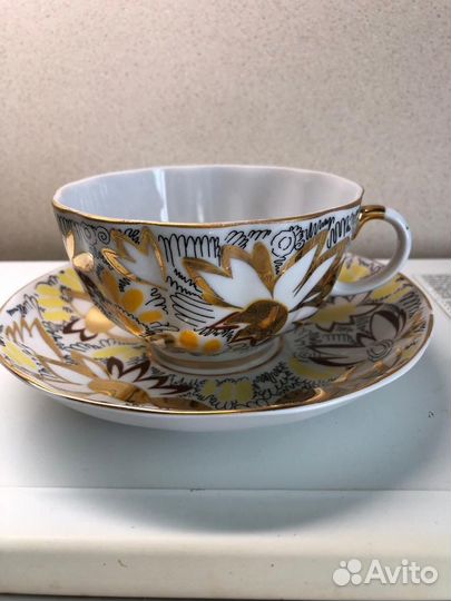 Чайная пара новая золотые ромашки