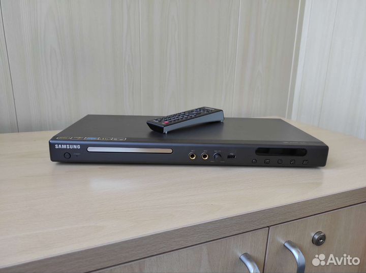 2 Dvd плеера Samsung с караоке и Хендай