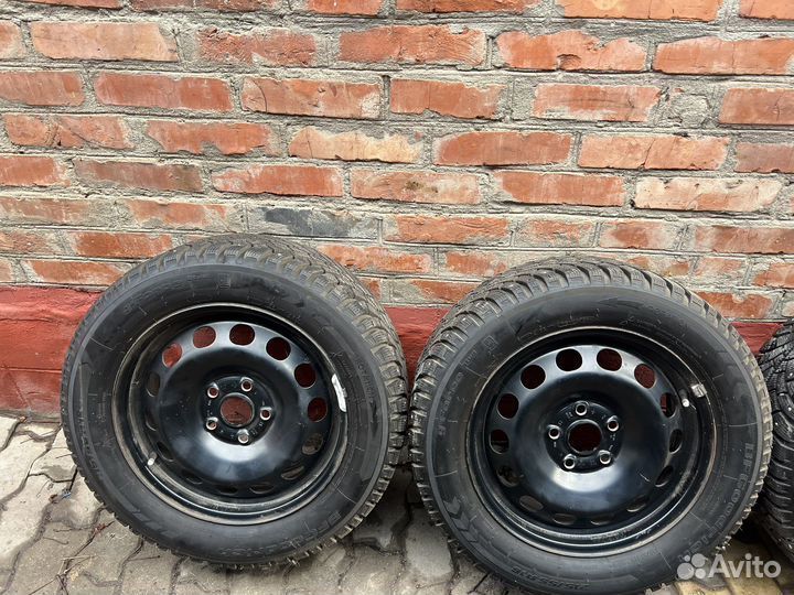 R16 Bfgoodrich G-Force Stud 215/55, PCD 5x112 DIA 57.1
