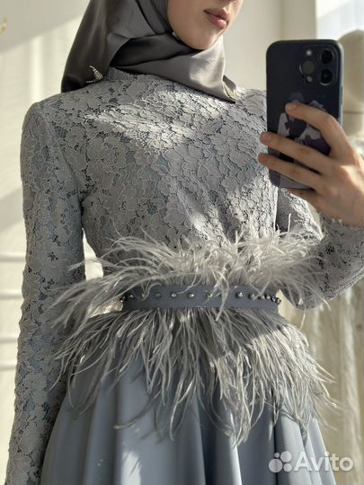 Вечернее платье