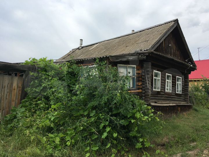 Дом 28 м² на участке 15 сот.