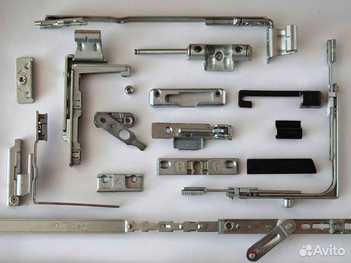 Ремонт окон, фурнитура Maco RAL2799