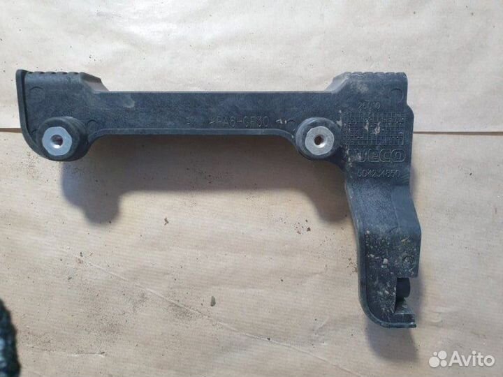 Кронштейн Iveco Stralis