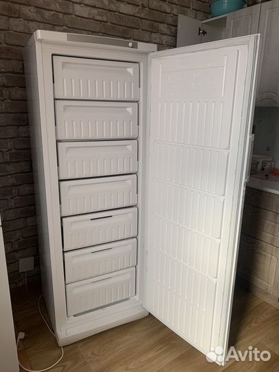 Морозильная камера indesit